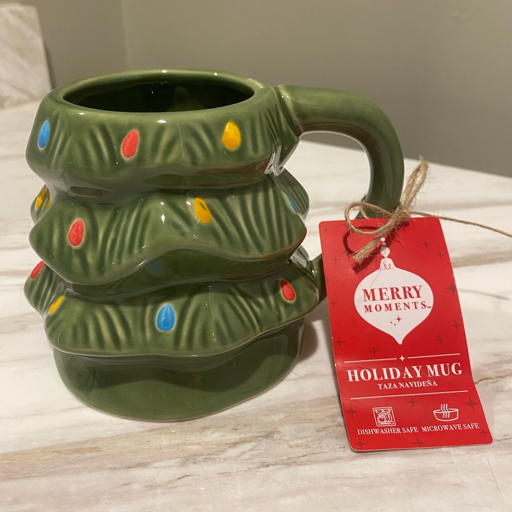 Merry Moments Holiday Tree Mug with Multicolor Lights Aldi Christmas 2025 Green